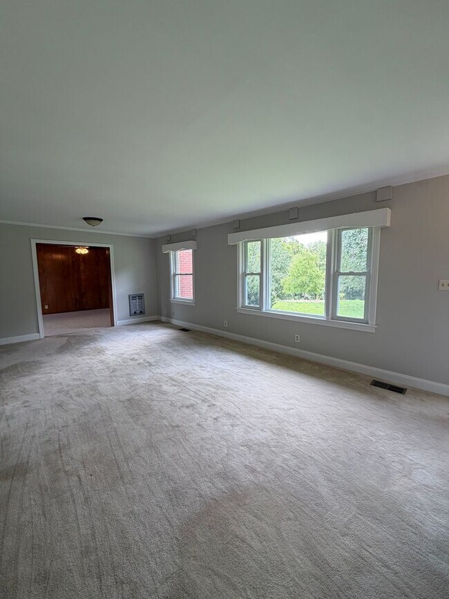 3252 Martha`s Chapel Rd