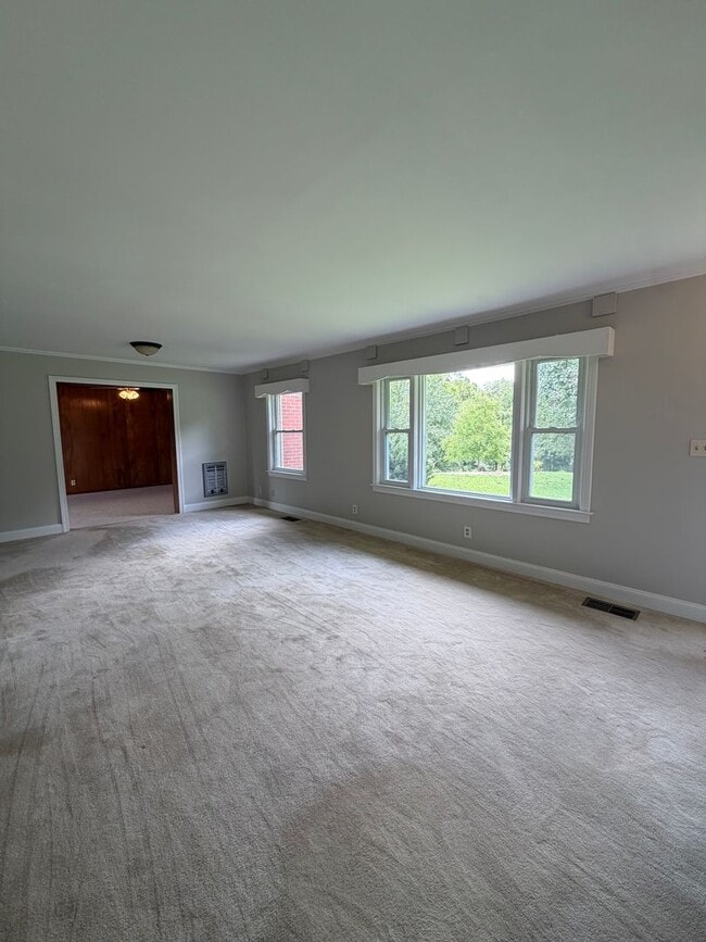 Photo - Country Rental on Approximately 1.9 Acres With 4 Bedrooms!