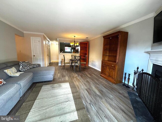 3804 9th Rd S