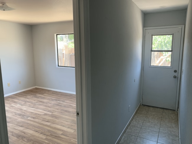 Photo - 825 Raaberg Way Unit C