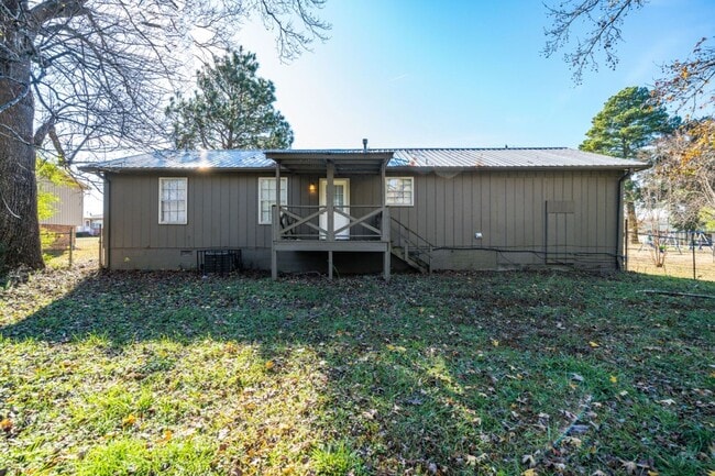 Photo - Spacious 4-Bedroom Home in Pleasant Grove – Don’t Miss Out!