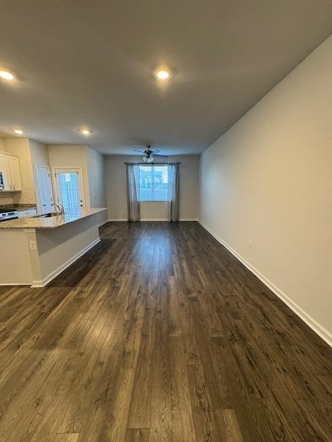 Photo - 319 Bisham Ct