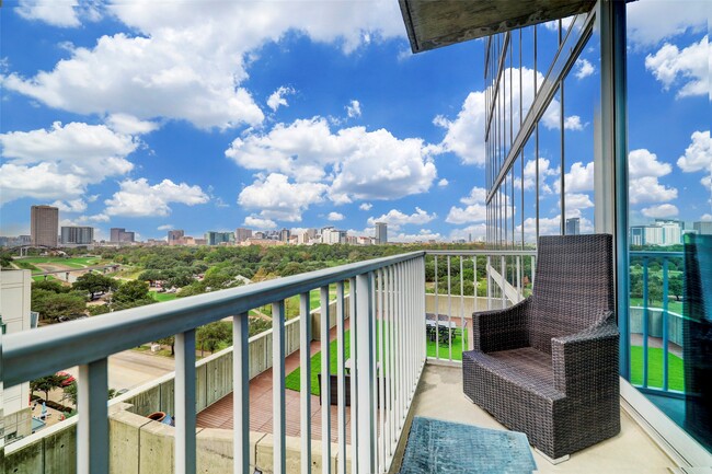 Photo - 5925 Almeda Rd