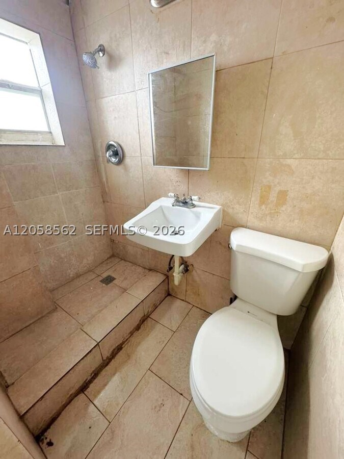 Photo - 485 SW 4th St Unit 11