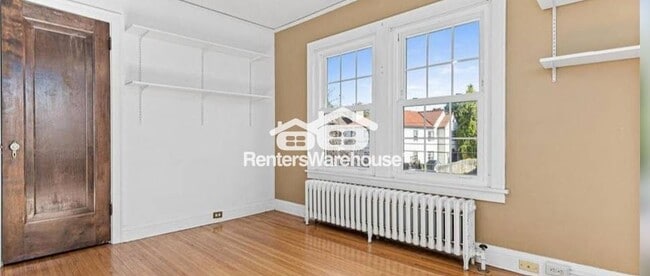 Photo - 2925 Sunset Blvd