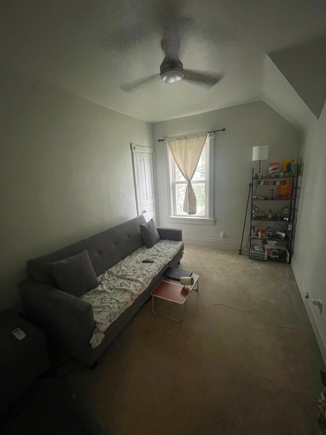 Photo - 56 Louisa St