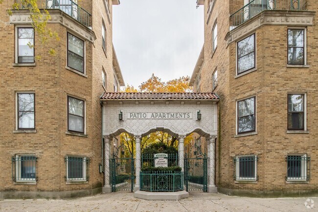 Building Photo - One Bedroom/One Bath in Historic Building ... Unit 1619-1S Rental