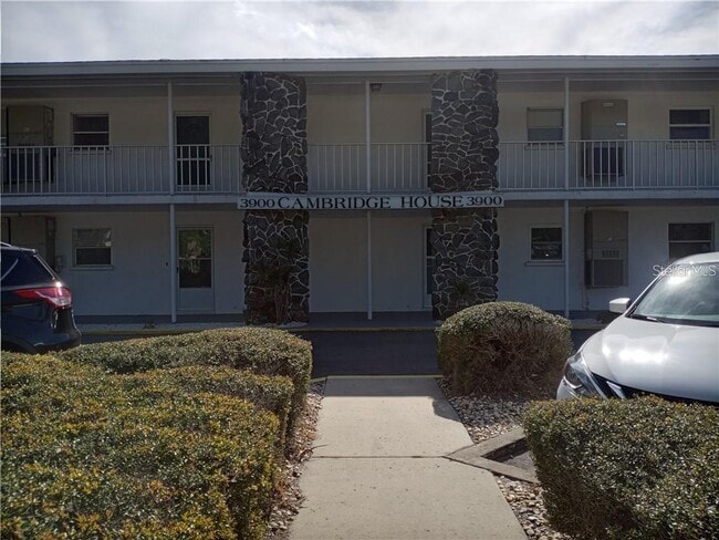 Building Photo - 3900 Roxane Blvd Unit 8B