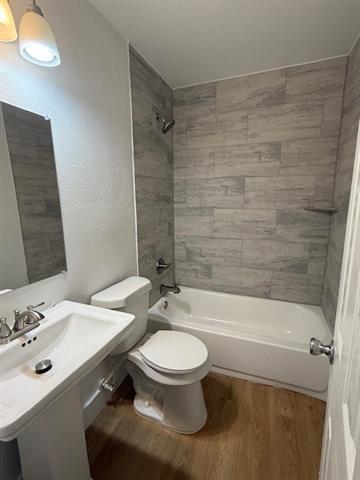 Building Photo - 3530 Hidalgo Dr Rental