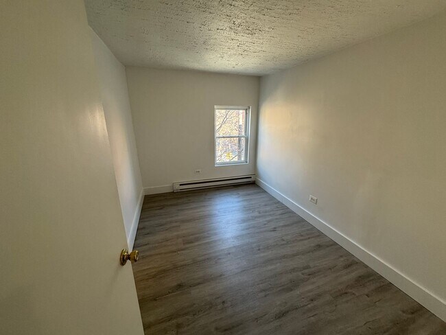 Photo - 2-Bed 1-Bath Apartment in Rittenhouse Sq