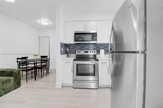 Photo - 5478 NW 1st Ave Unidad 5490