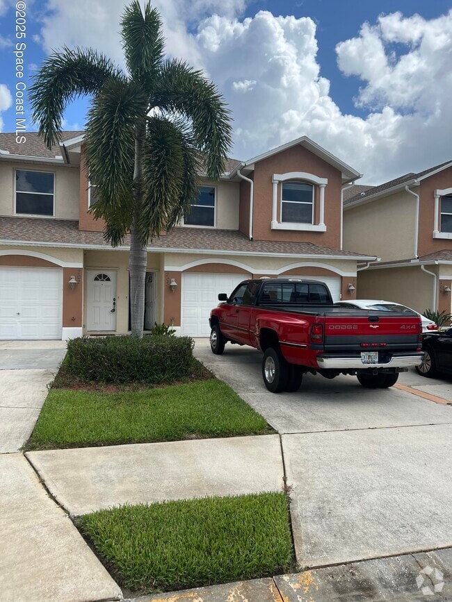 Building Photo - 1040 Venetian Dr Rental