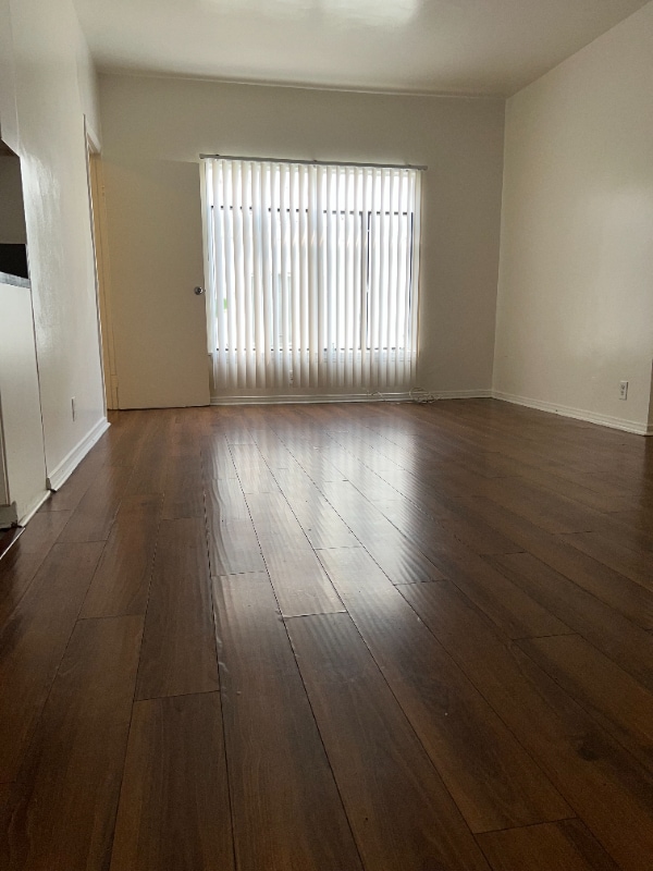 Building Photo - 615 Normandie Ave Rental