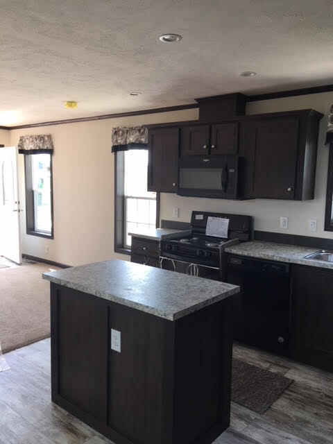 Photo - 61 Meadowlark Ln