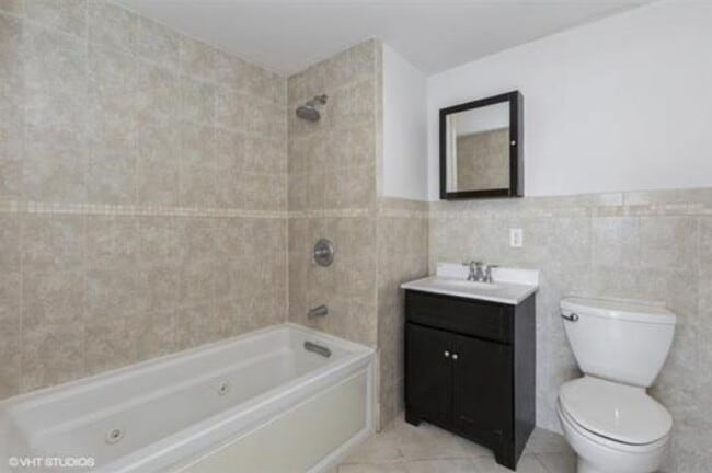 Photo - 809-815 22nd St Unit 1405