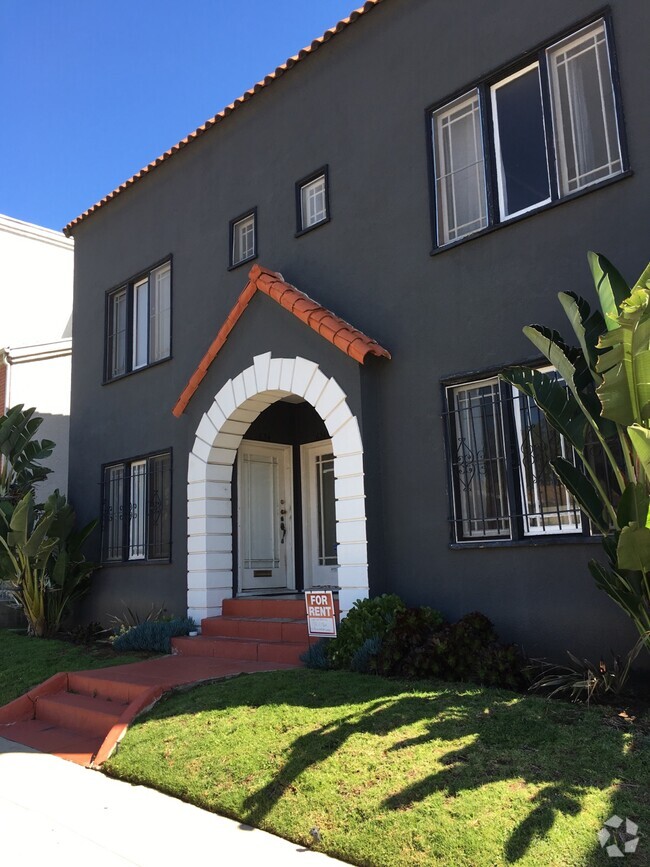 Building Photo - 622 N Irving Blvd Unit 624 1-2 Rental