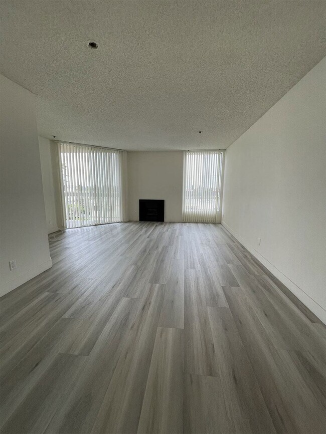 Photo - Westwood Village Galleria