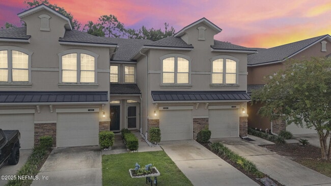 Building Photo - 6110 Bartram Village Dr Rental