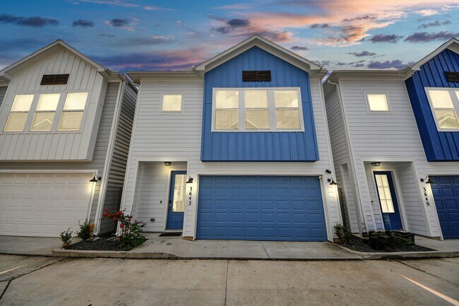 Photo - 3642 Griggs Rd