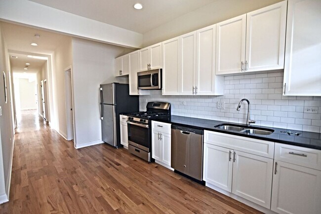 Photo - 732 W Grace St Unidad 3E