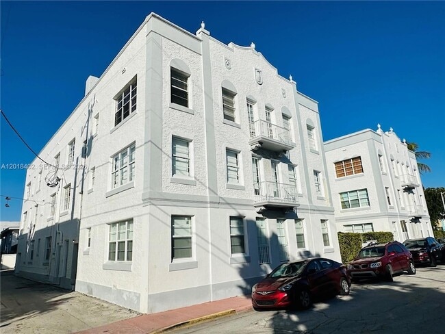 Photo - 1200 Euclid Ave Unidad 308