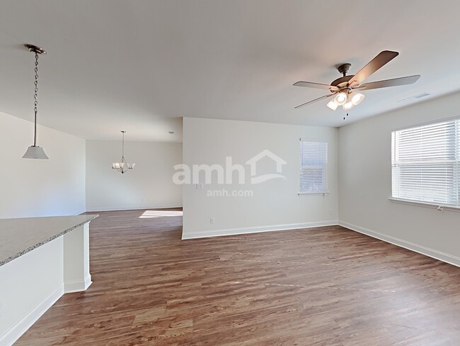 Photo - 7071 Creeksong Dr