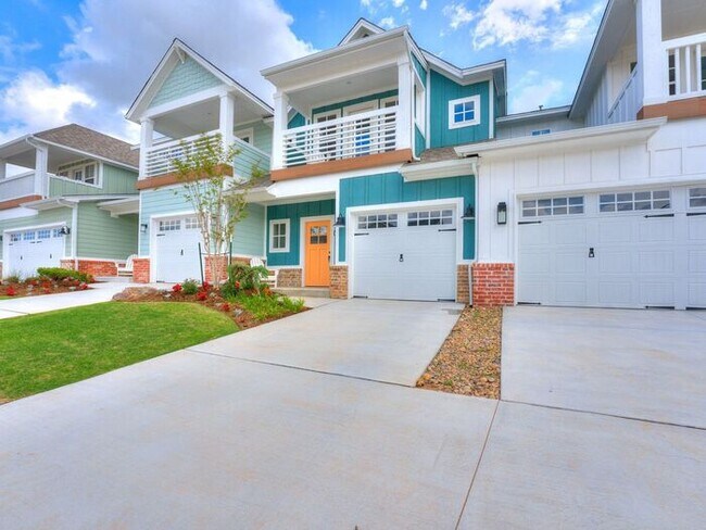 Photo - Luxury, Zero Maintenance Living Townhome