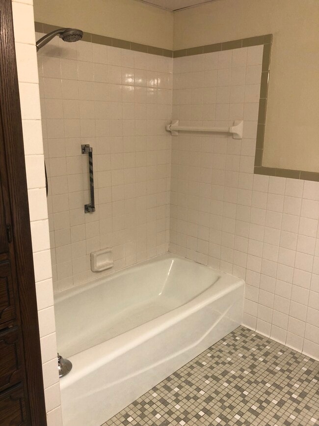 Photo - 304 4th St S Unit 102