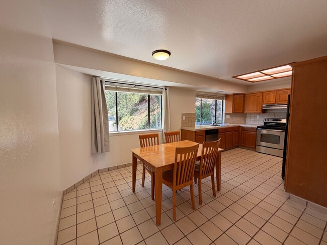 Photo - 17106 Shady Ln Dr