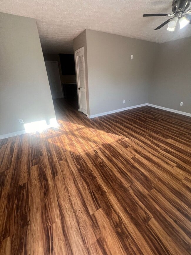 Photo - 3155-3157 Sarah Lou Drive Unit 3157 Sarah Lou Drive