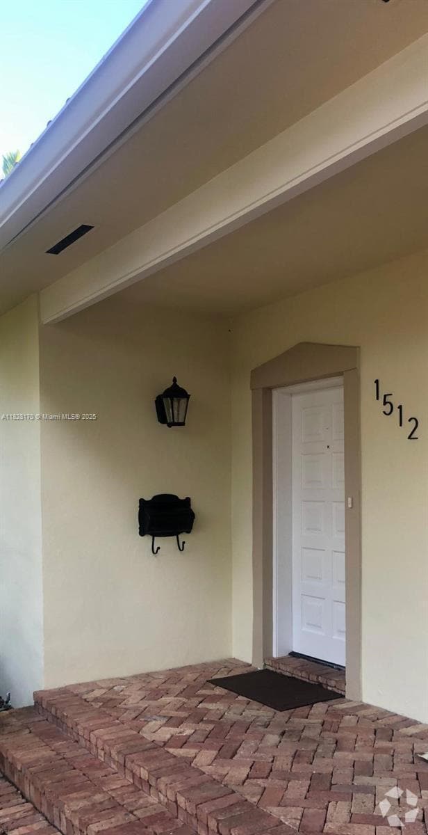 Building Photo - 1512 Certosa Ave Rental