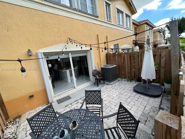 Photo - 8330 NW 107th Pl