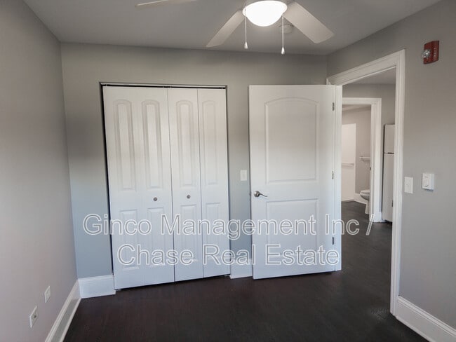 Photo - 113 N Hickory St