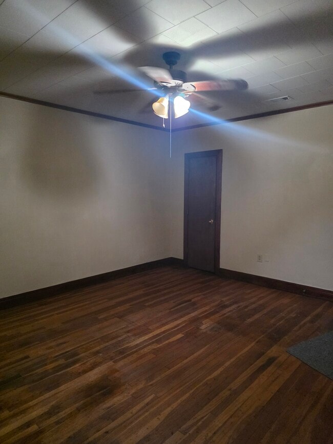 Photo - 308 N Trinity St