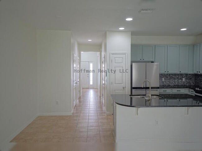 Photo - 2 Story Townhome in Pinellas Park