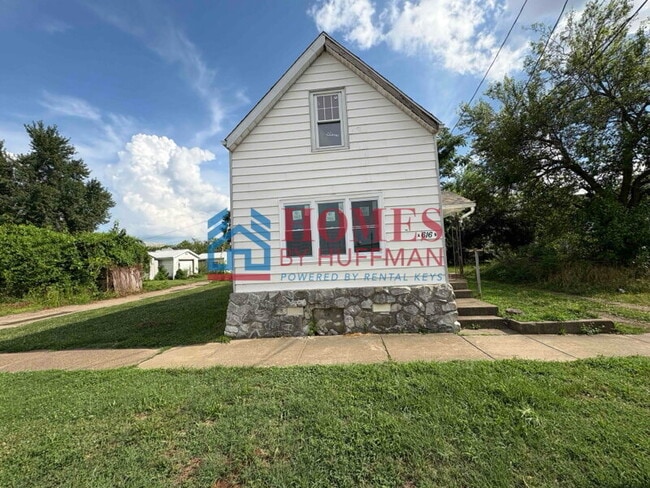 Building Photo - One Bedroom | Duplex | Move in Ready Unit B Rental