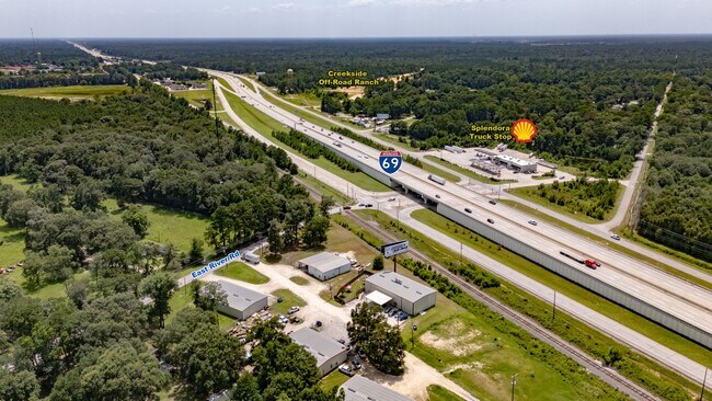 Photo - 26605 E River Rd