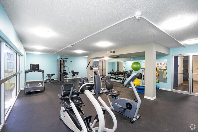 Gimnasio Casa De Oro