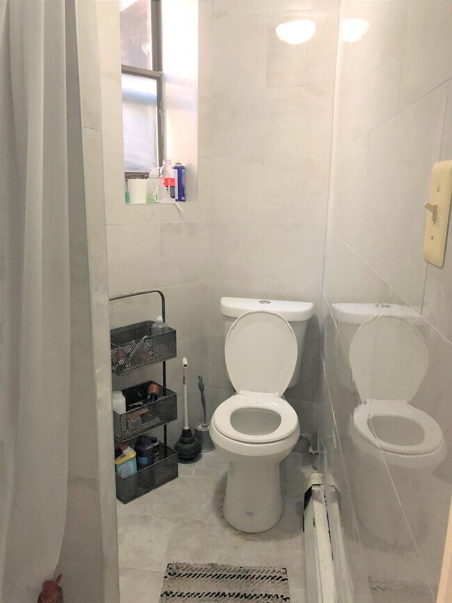 Photo - 57 Rutherford Ave Unidad 2