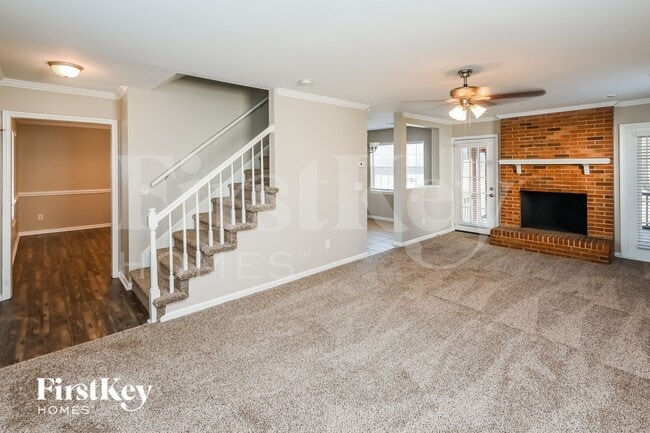 Photo - 2101 Killarney Pl
