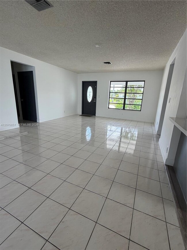 Photo - 4175 SW 87th Ave