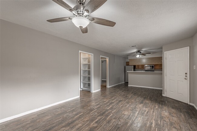 Photo - 2402 Sycamore Ave Unit A1