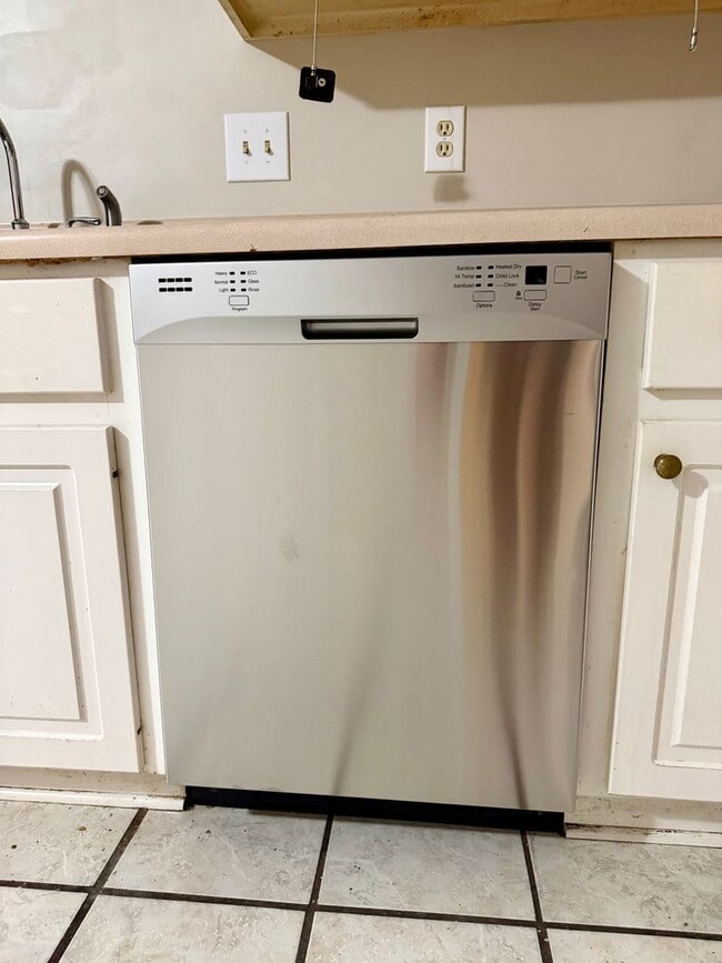 Photo - 281 Foxworth Dr Unit A