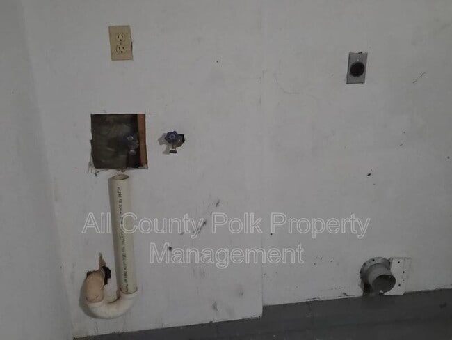 Photo - 4050 Marie Dr