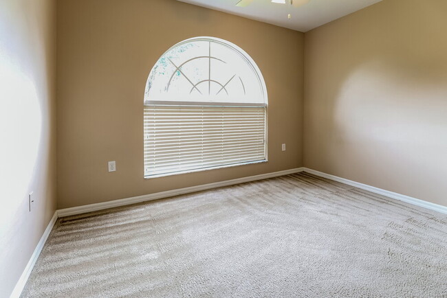 Photo - 3843 Lockridge Dr