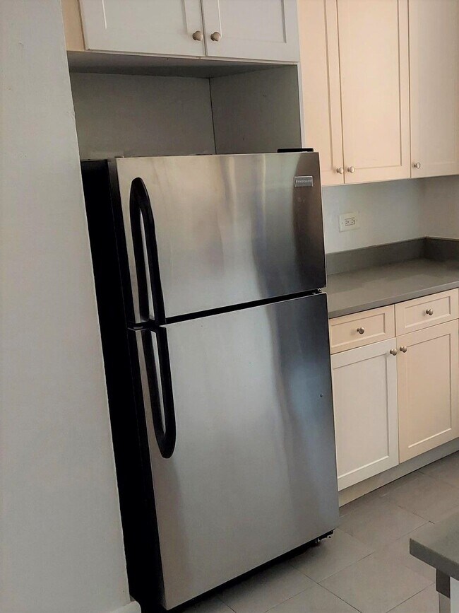 Photo - 7705 Bay Pkwy Unidad 3D