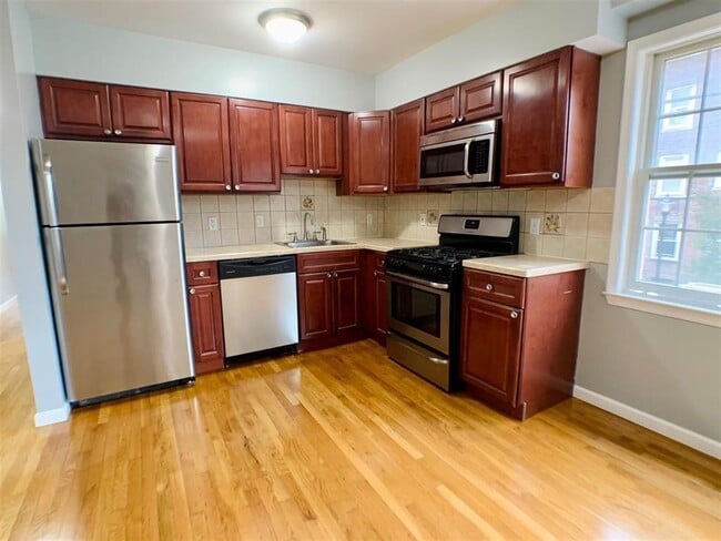 Photo - 2700 Summit Ave