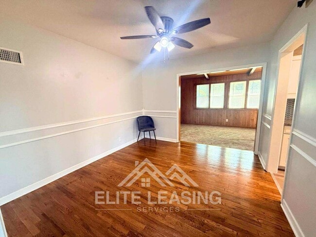 Photo - 3 Bedroom, 2 Bathroom home close to Gage Park