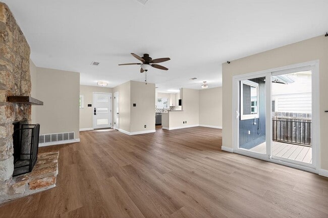 Photo - 3104 Harpers Ferry Ln