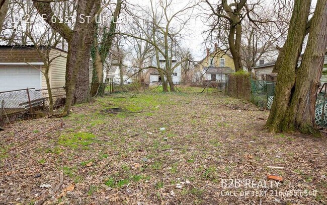 Photo - 1427 E 61st St Apartment